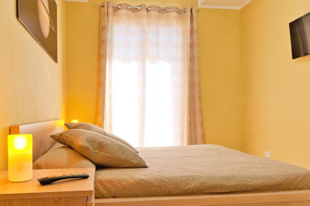 Kosmos Bed & Breakfast Syracuse