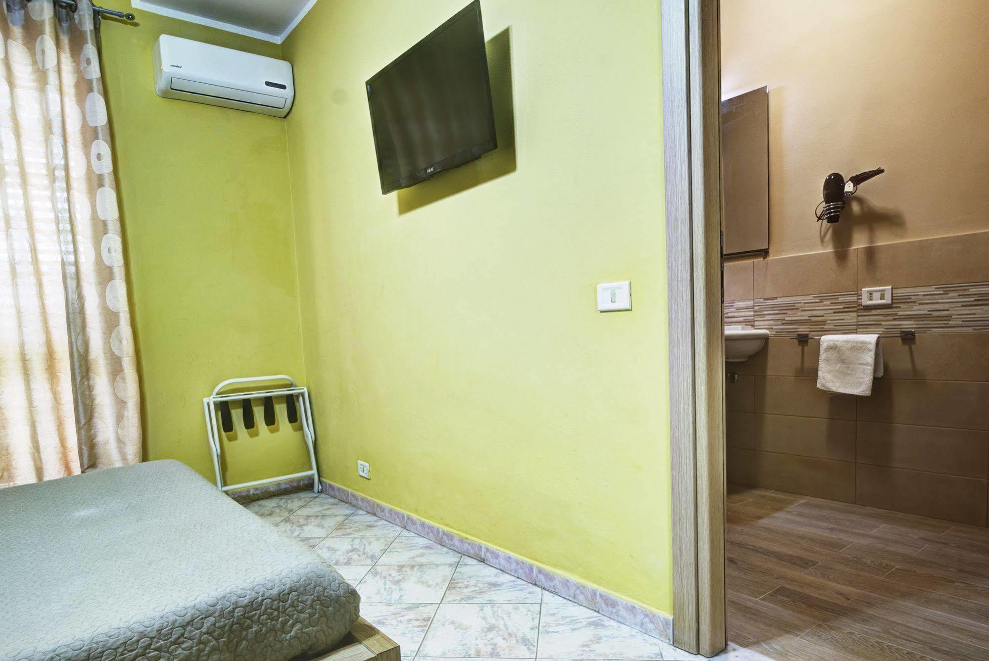 Bed & Breakfast Kosmos Syracuse